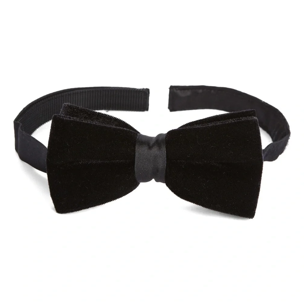 NORDSTROM FAMILY MOMENTS BOYS VELVET PRE-TIED BOW TIE BLACK OS ADJUSTABLE NEW